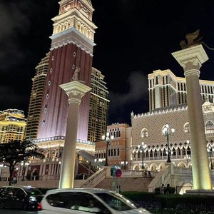 芙宁娜爆乳自慰
